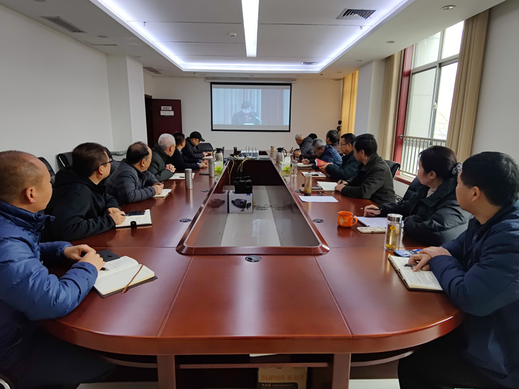 1638957047233084.jpg 省油菜中心收看宣讲3_副本.jpg